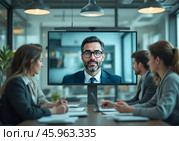 Руководитель ведет онлайн-встречу на фоне офиса. Стоковое AI-изображение, AI-художник Валерий Лукин / Фотобанк Лори