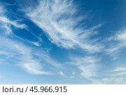 Peaceful and serene sky background. Стоковое фото, фотограф Дмитрий Рухленко / Фотобанк Лори