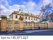 Усадьба Поливанова, Театр Дом 19 07, Глазовский переулок, Москва. Стоковое фото, фотограф Baturina Yuliya / Фотобанк Лори