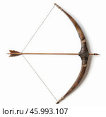 Wooden bow and arrow aiming for target on white background. Стоковое AI-изображение, AI-художник Иван Рябоконь / Фотобанк Лори