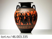 Ancient greek amphora depicting procession of gods and goddesses. Стоковое AI-изображение, AI-художник Иван Рябоконь / Фотобанк Лори