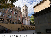 Двор Собора Сиони. Тбилиси, Грузия. Стоковое фото, фотограф Evgenia Shevardina / Фотобанк Лори