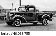 FINOWFURT, GERMANY - MAY 11, 2024: The pickup truck Ford V8, 1938. Black and white. Season opening of the Race 61 Festival. Редакционное фото, фотограф Sergey Kohl / Фотобанк Лори