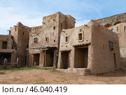 Фрагмент кинодекораций к историческому фильму "Орда". Средневековая столица Золотой Орды Сарай-Бату. Астраханская область (2024 год). Редакционное фото, фотограф Виктор Карасев / Фотобанк Лори
