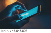 Point finger on screen phone closeup, person testing test message, touch blue screen on smartphone. Night Bokeh Light. Close-UP. Person using in hands mobile phone close up in the dark. Online wi-fi. Стоковое AI-видео, аниматор Марина Демидюк / Фотобанк Лори