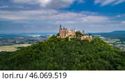 Hohenzollern Castle, Germany, it is located atop Mount Hohenzollern (2017 год). Стоковое фото, фотограф Андрей Армягов / Фотобанк Лори