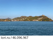 View of Concha Bay, San Sebastian, Spain (2018 год). Стоковое фото, фотограф Boris Breytman / Фотобанк Лори