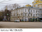 Городской пейзаж. Комплекс зданий губернской земской больницы с домовой церковью. Воронеж. Редакционное фото, фотограф Владимир Шибаев / Фотобанк Лори