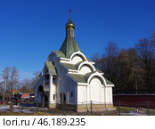 Храм Казанской иконы Божией Матери у Красненького кладбища. Санкт-Петербург, проспект Стачек, 98к2 (2020 год). Стоковое фото, фотограф Алексей Иванов / Фотобанк Лори
