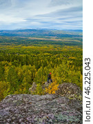 the endless Ural Taiga among the mountains and ridges on a summer day. Стоковое фото, фотограф Акиньшин Владимир / Фотобанк Лори