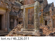 Пханом Рунг, древний кхмерский храм на вулкане, Таиланд. Редакционное фото, фотограф Ирина Яровая / Фотобанк Лори