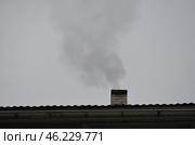 Труба на фоне неба. Стоковое фото, фотограф Andrew_Swarga / Фотобанк Лори