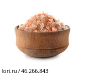 Bowl of iodized salt on white background. Стоковое фото, фотограф Pixel_shot / Фотобанк Лори