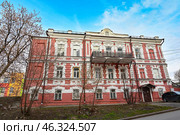Город Казань. Музей Льва Николаевича Толстого. (Дом Горталова). Улица Япеева, дом 15 (2024 год). Редакционное фото, фотограф Александр Тараканов / Фотобанк Лори