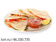 Plate with tasty vegetarian quesadillas and sauce on white background. Стоковое фото, фотограф Pixel_shot / Фотобанк Лори