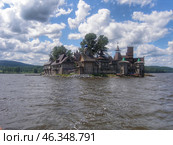 Остров Дупло Орла (2024 год). Редакционное фото, фотограф Елена Кочкина / Фотобанк Лори