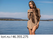 Portrait of a young beautiful brunette girl. Стоковое фото, фотограф Андрей Аркуша / Фотобанк Лори