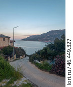 Kas narrow street leading down to the sea. Стоковое фото, фотограф Саблин Станислав / Фотобанк Лори