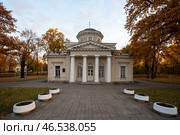 Петергоф. Дача поручика Струкова. Редакционное фото, фотограф Литвяк Игорь / Фотобанк Лори