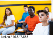 Taxi driver school - adult men and women are trained in driving school. Стоковое фото, фотограф Яков Филимонов / Фотобанк Лори