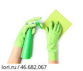 Руки женского дворника с тряпкой и моющим средством на белом фоне. Стоковое фото, фотограф Pixel_shot / Фотобанк Лори