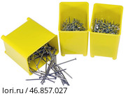 Гвозди на белом фоне. Nails on a white background. Стоковое фото, фотограф Татьяна Д / Фотобанк Лори
