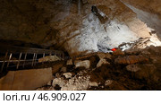 Huge rock caves with hiking trails. Стоковое фото, фотограф David Kashakhi / Фотобанк Лори