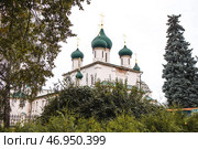 Church of Elijah the Prophet on a summer morning. Yaroslavl. A golden ring. Russia. Стоковое фото, фотограф Photojuli / Фотобанк Лори