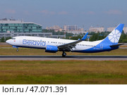 Boeing 737-800 авиакомпании Belavia (2024 год). Редакционное фото, фотограф Александр Тарасенков / Фотобанк Лори