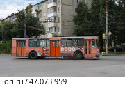 Троллейбус ЗиУ-682Г [Г00] №272, перекрёсток проспекта Гагарина и улицы Панфилова, город Йошкар-Ола, Марий Эл (2020 год). Редакционное фото, фотограф Алексей Иванов / Фотобанк Лори