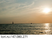 Черное   море, , закат   , Краснодарский край, Туапсинский район,  бухта Михайловская  (2023 год). Стоковое фото, фотограф Александр Циликин / Фотобанк Лори