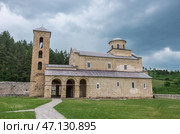 Сербский православный монастырь Сопочаны, 13 век, Сербия (2018 год). Стоковое фото, фотограф Дымов Игорь / Фотобанк Лори