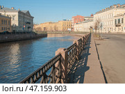 Река Мойка около Почтамтского моста. Санкт-Петербург (2009 год). Стоковое фото, фотограф Александр Алексеев / Фотобанк Лори