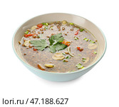 Чаша вкусного супа из чечевицы на белом фоне. Стоковое фото, фотограф Pixel_shot / Фотобанк Лори