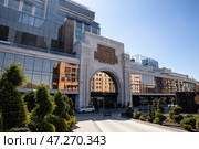 Hotel Seven Visions Resort, Yerevan (2024 год). Редакционное фото, фотограф Юлия Бабкина / Фотобанк Лори