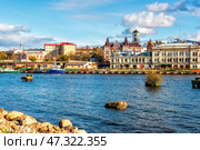 Cityscape of Vyborg from the southern bay. Стоковое фото, фотограф Владимир Ушаров / Фотобанк Лори