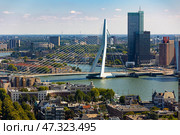 Aerial view of Erasmusbrug and Rotterdam skyline, famous landmark in Netherlands. Стоковое фото, фотограф Яков Филимонов / Фотобанк Лори