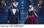 Anthropomorphic owl and hawk opera singers perform on stage. Стоковое AI-видео, аниматор Михаил Николаев / Фотобанк Лори