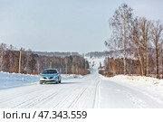 Зимняя автомобильная дорога между селом Легостаево и деревней Старососедово. Искитимский район, Новосибирская область, Западная Сибирь, Россия. Стоковое фото, фотограф Евгений Мухортов / Фотобанк Лори