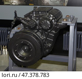 Раздаточная коробка автомобиля "Урал-4320" (АО АЗ "Урал"), экспонат музейно-выставочного центра автозавода "Урал". Город Миасс, Челябинская область. Редакционное фото, фотограф Алексей Иванов / Фотобанк Лори