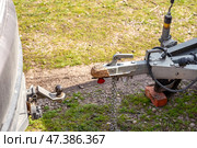A passenger car next to a trailer hitch. Towing hitch. Стоковое фото, фотограф Коханова Наталья / Фотобанк Лори