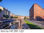 Дом Е. Паульсен - Доходный дом Л.М. Харламова, Доходный дом И.Г. Торкачева, канал Грибоедова, Санкт-Петербург. Стоковое фото, фотограф Baturina Yuliya / Фотобанк Лори