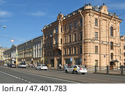 Sadovaya Street (Garden Street), major thoroughfare in Saint Petersburg, Russia. Apartment building of Assumption Church (1878-1880, Arch. Karpov) (2024 год). Редакционное фото, фотограф Валерия Попова / Фотобанк Лори