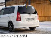 KRASNOYARSK, RUSSIA - February 2, 2025: White Mazda Premacy. Редакционное фото, фотограф Плотников Дмитрий / Фотобанк Лори