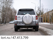 KRASNOYARSK, RUSSIA - December 13, 2024: Silver Toyota RAV4. Редакционное фото, фотограф Плотников Дмитрий / Фотобанк Лори