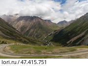 Barskoon Gorge in Kyrgyzstan (2022 год). Стоковое фото, фотограф Юлия Белоусова / Фотобанк Лори