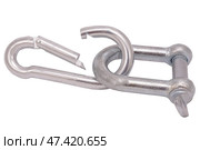 Альпинистские карабины на белом фоне. Climber carabiners on a white background. Стоковое фото, фотограф Татьяна Д / Фотобанк Лори