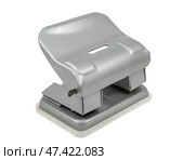 Металлический дырокол, изолированный на белом фоне. Blue office puncher on white background. Стоковое фото, фотограф Татьяна Д / Фотобанк Лори