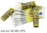 Евро купюры на белом фоне. Euro banknotes money. Стоковое фото, фотограф Татьяна Д / Фотобанк Лори