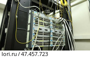 the server cabinet in the computer department of the enterprise is in operation. Стоковое видео, видеограф Алексей Сергеев / Фотобанк Лори